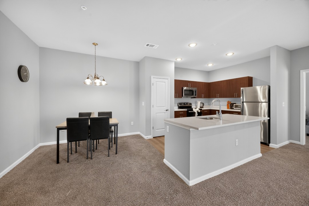 Whitewing Flats · Unit 3306 2/2