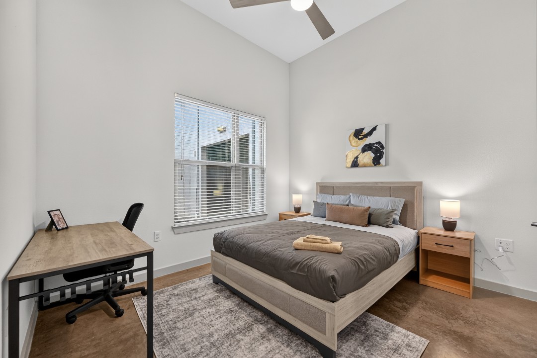 The Creekside at Vantage · Unit 4111 1/1