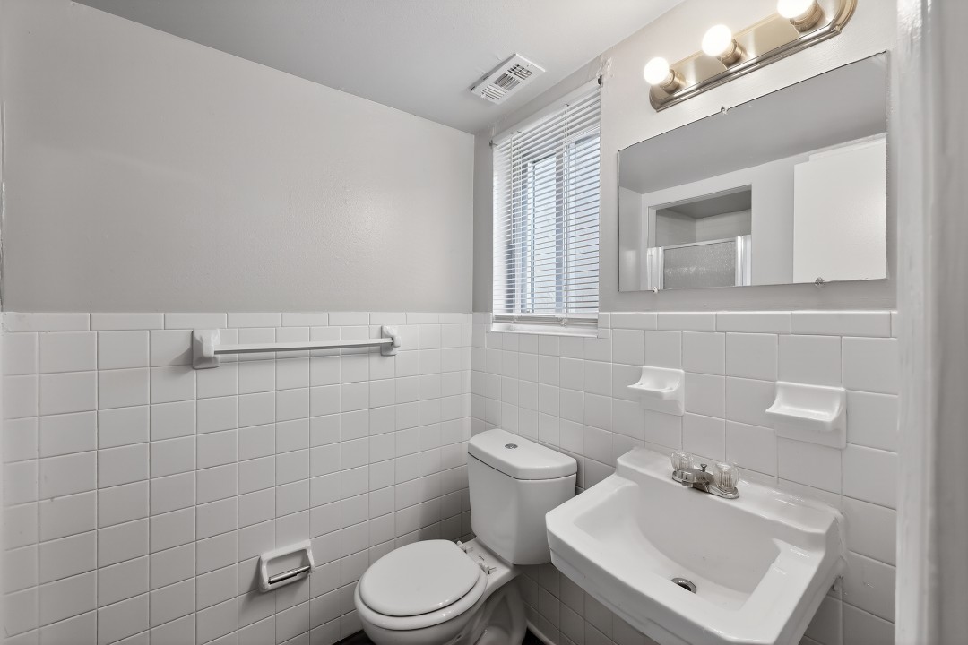 The Chateau 2bd/2bth · Unit unit 201