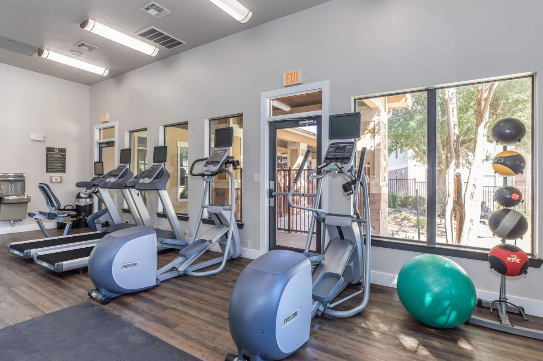 The Lodge at Guadalupe 2/2 · Unit 837