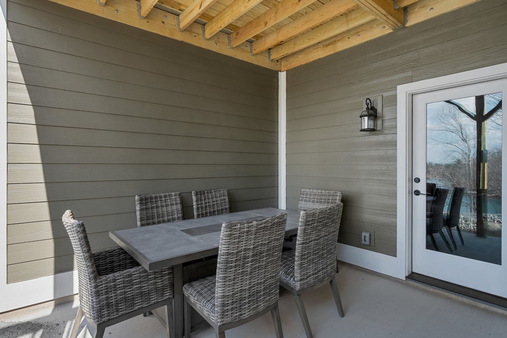 Porch & Paddle