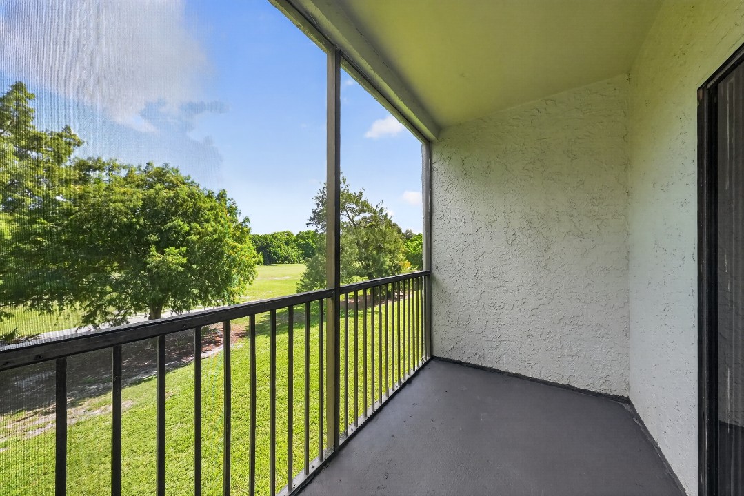 Spectra at Tamarac 7-8545 · Unit 1/1