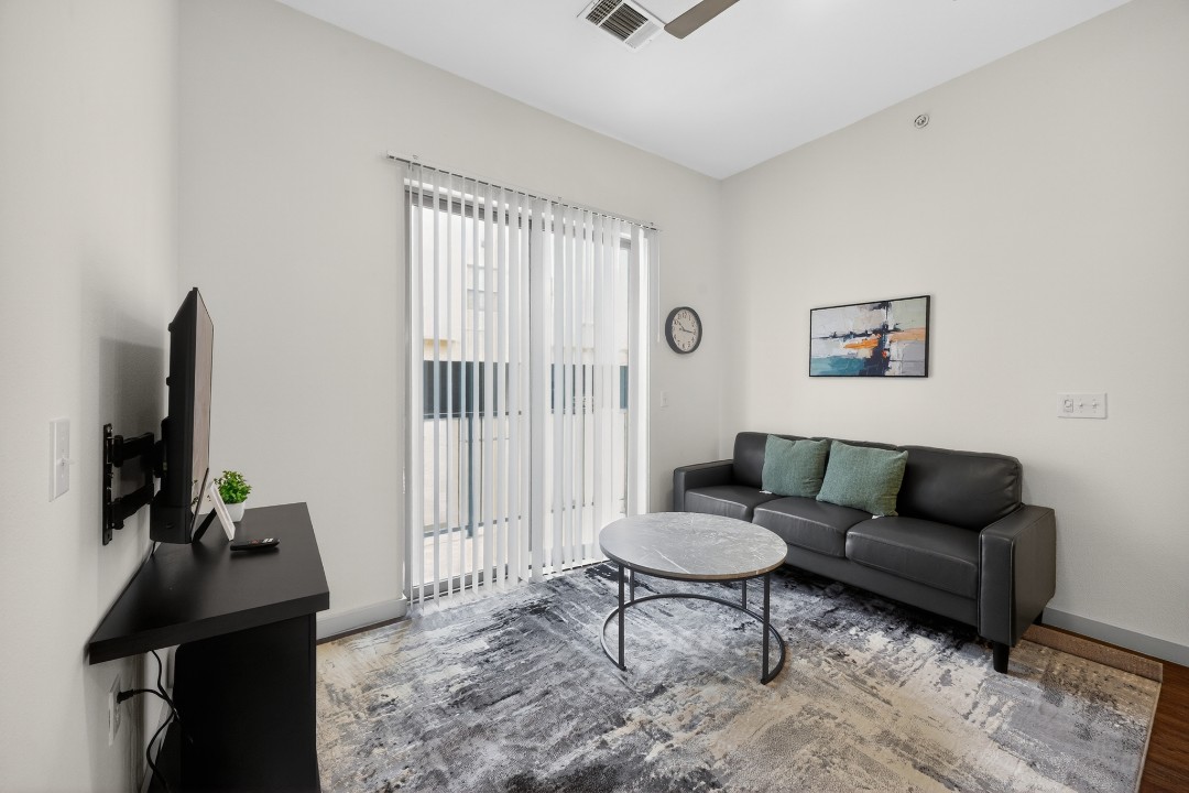 The Creekside at Vantage · Unit 3103 2/2