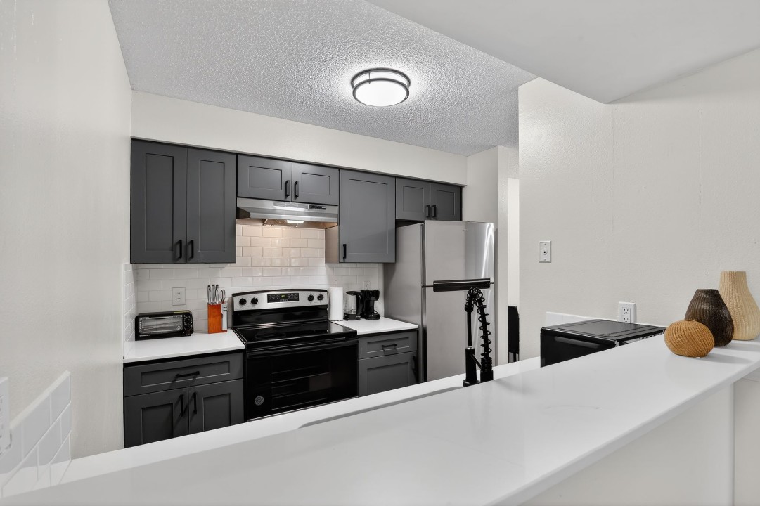 Rosehill Pointe · Unit 173 2/1