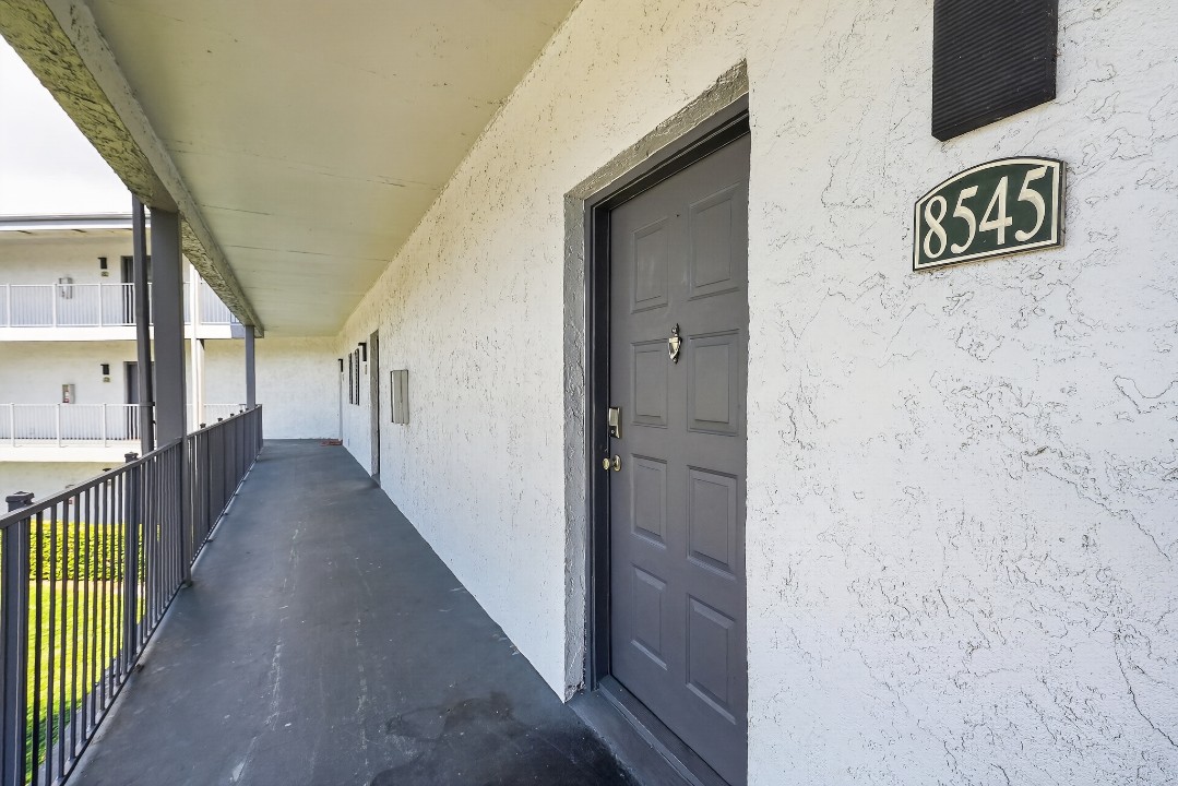 Spectra at Tamarac 7-8545 · Unit 1/1