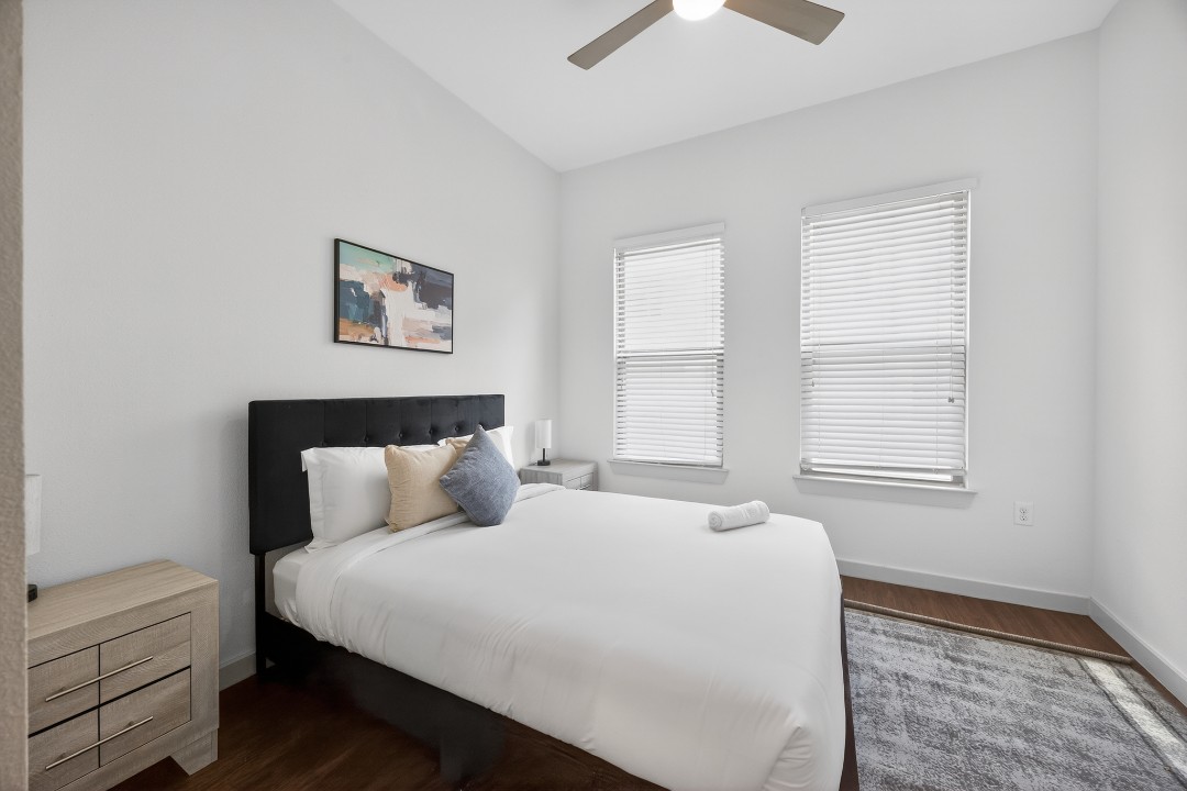 The Creekside at Vantage · Unit 3103 2/2
