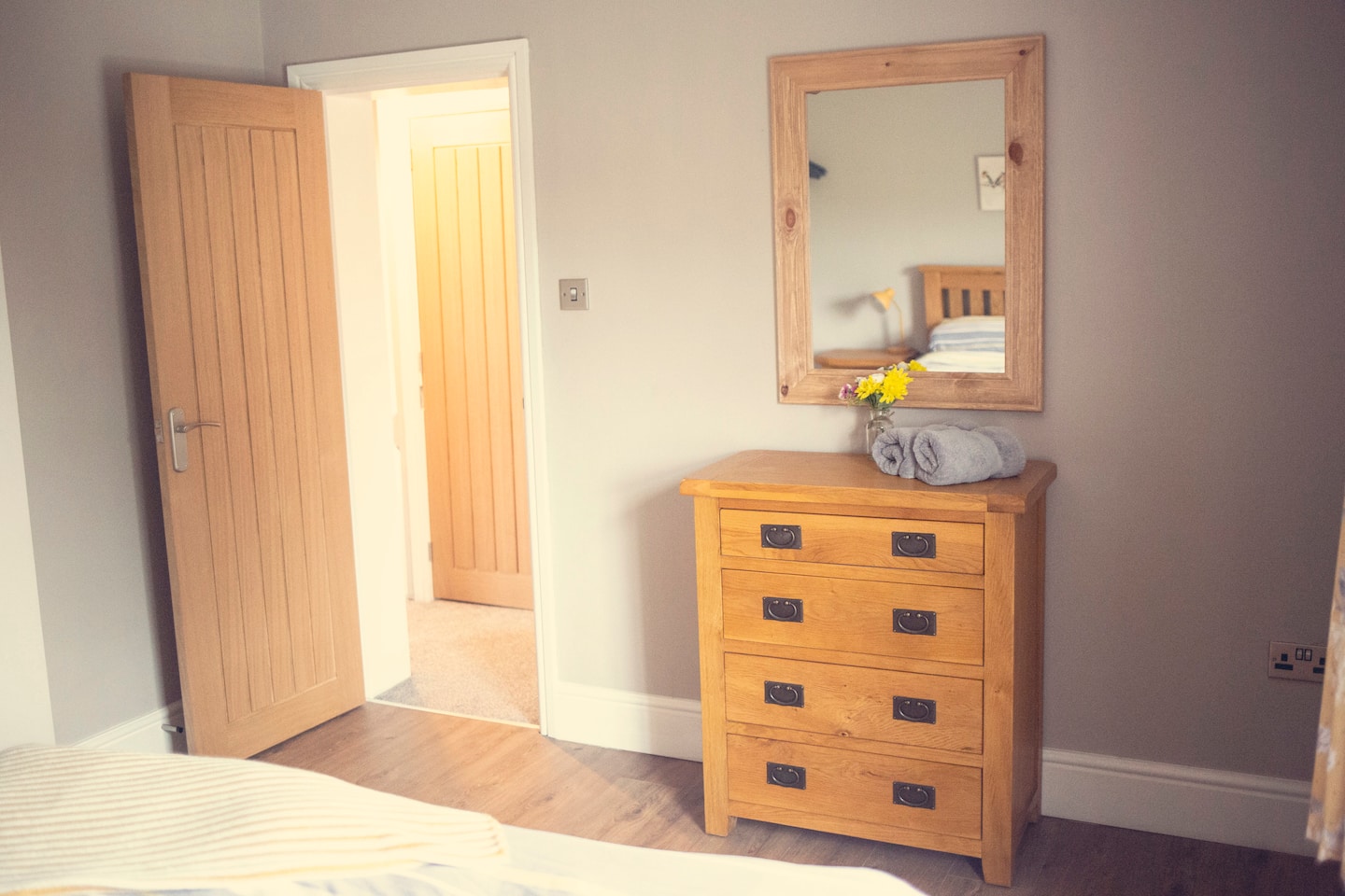 Lock Keeper's Cottage — Cheshire holiday cottage photo 27