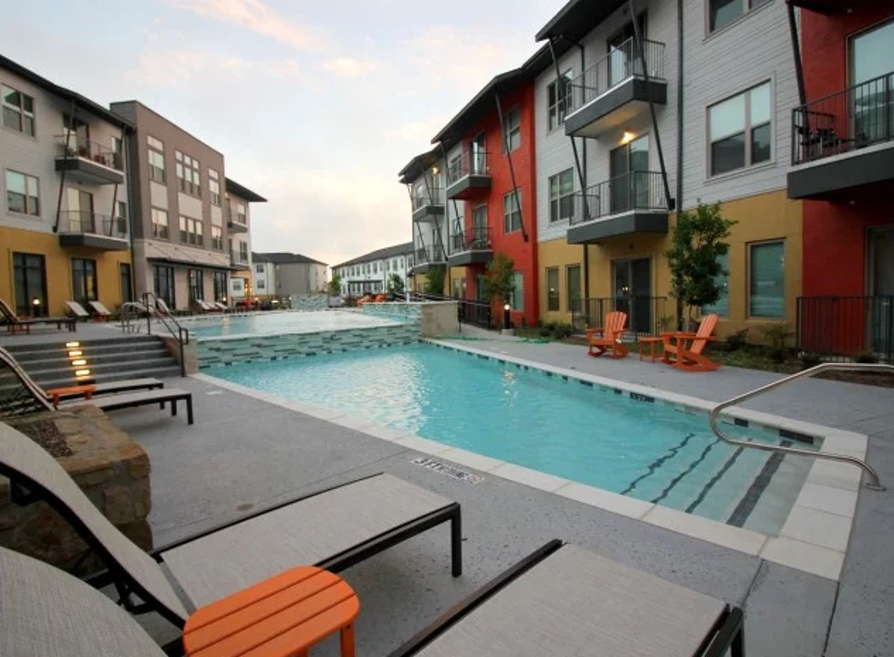 The Creekside at Vantage · Unit 3203 2/2