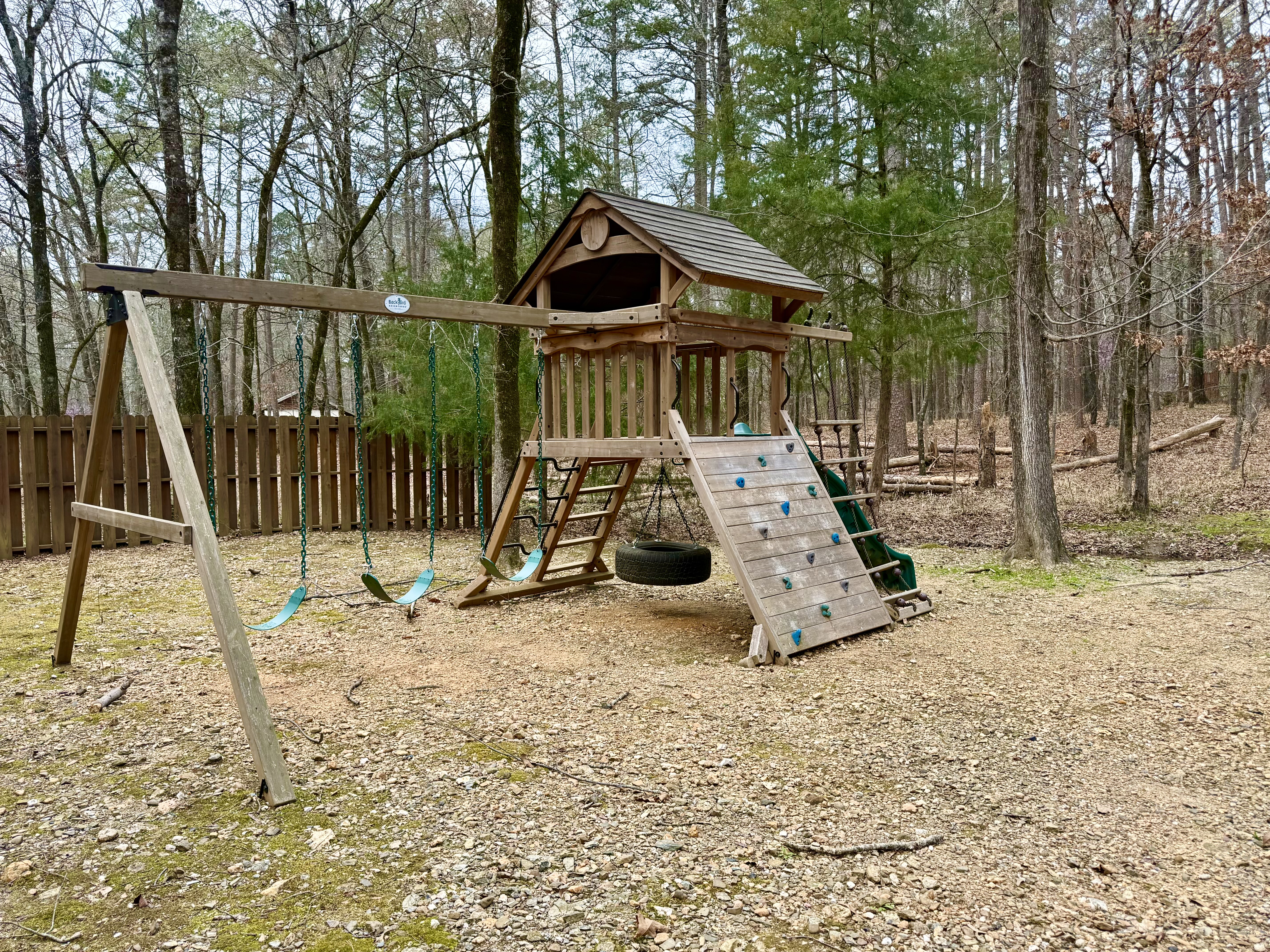 Photo 3 of 7