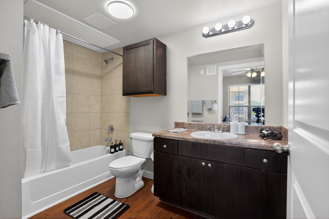 The Lodge at Guadalupe 1/1 · Unit 427