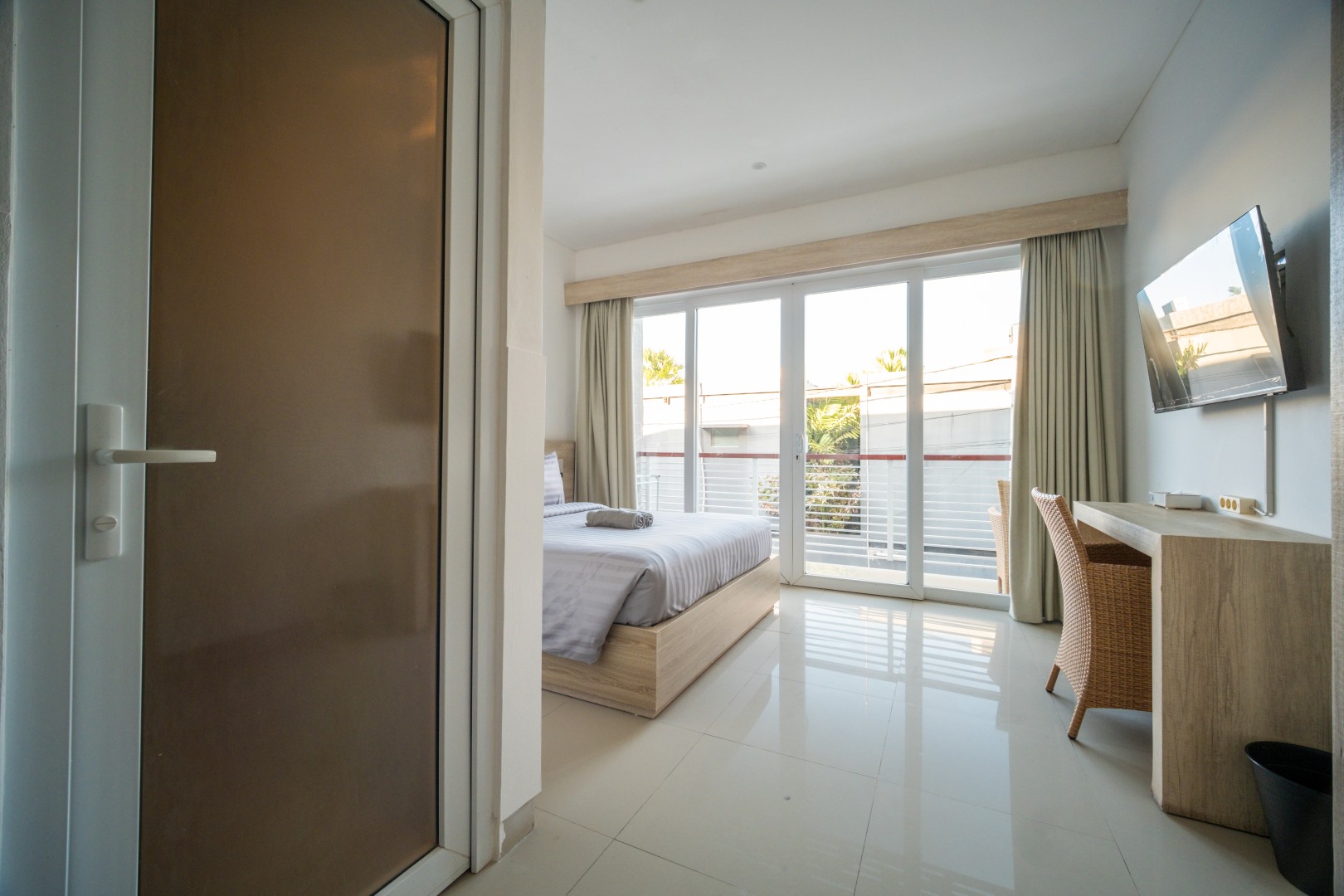 Island Boy Guesthouse – Pantai Lima (Top Floor) — photo 20