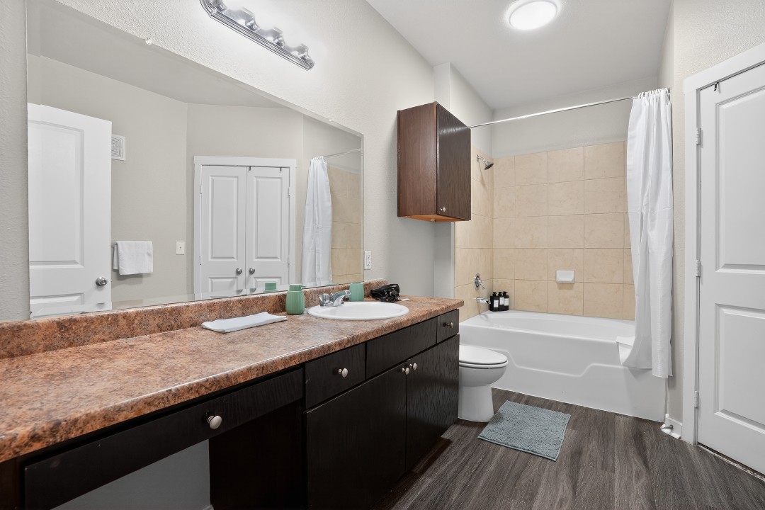 The Lodge at Guadalupe 2/2 · Unit 121