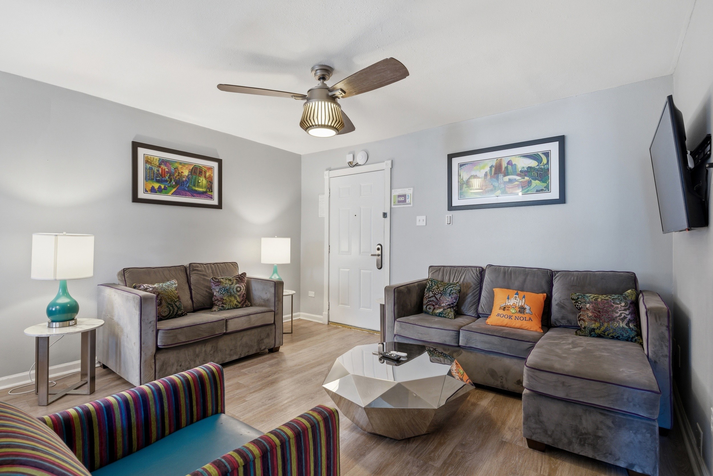 Bright living area with a welcoming feel