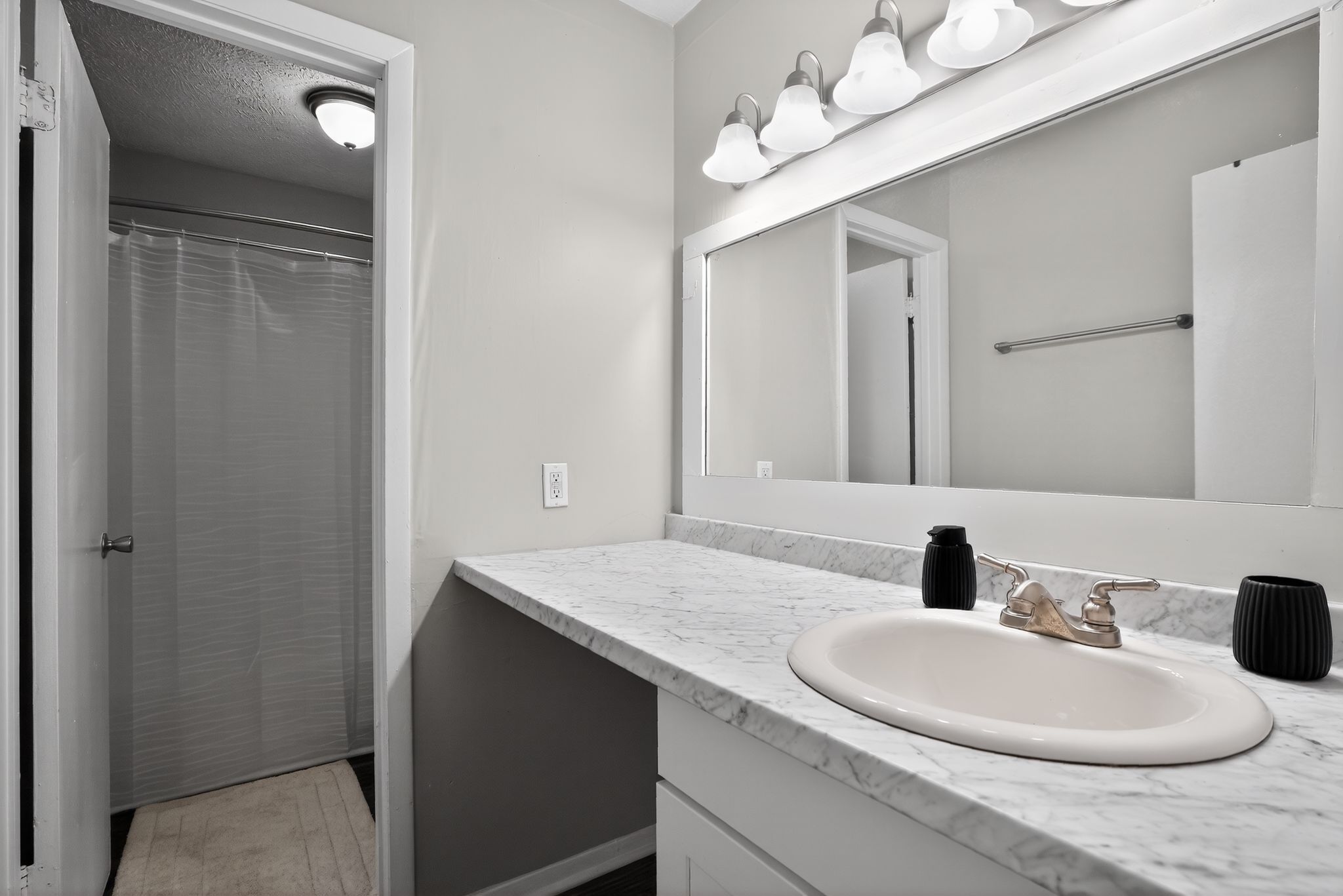 Ascent at Riverdale 10E