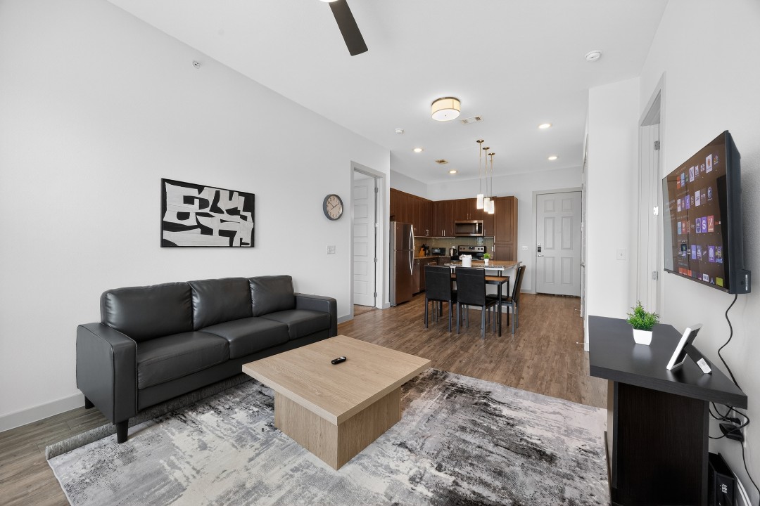 The Creekside at Vantage · Unit 4314 2/2