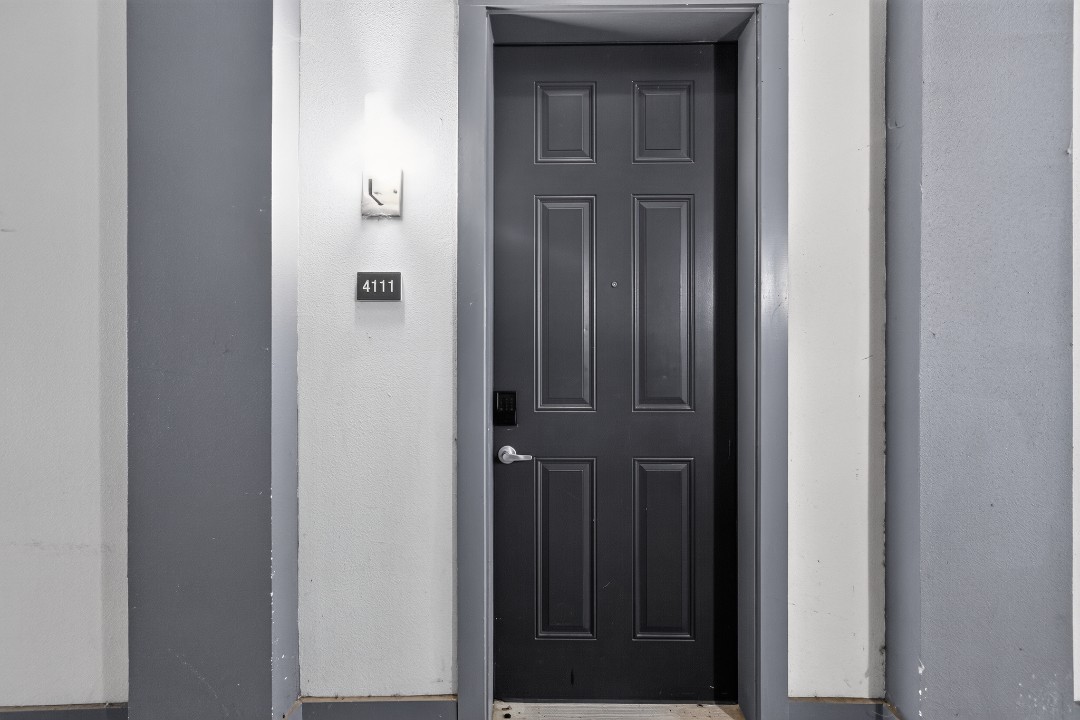The Creekside at Vantage · Unit 4111 1/1