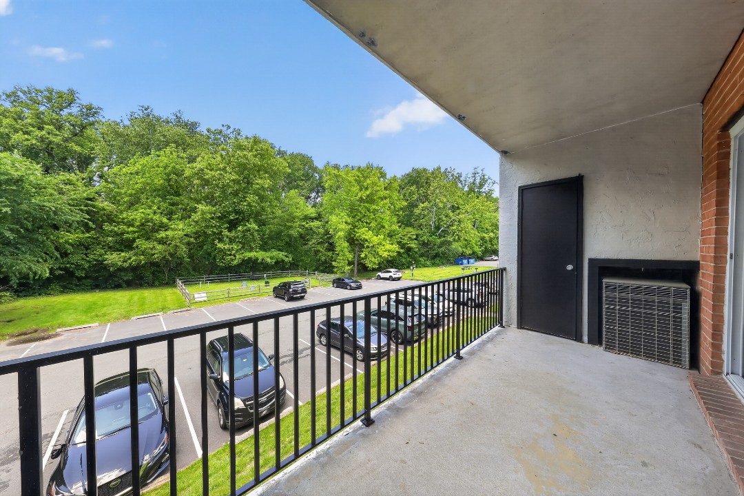 The Chateau 2bd/2bth · Unit unit 715