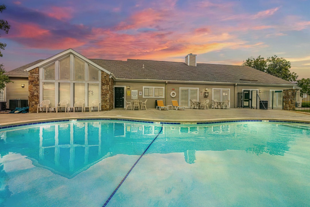 Rosehill Pointe · Unit 31 2/1