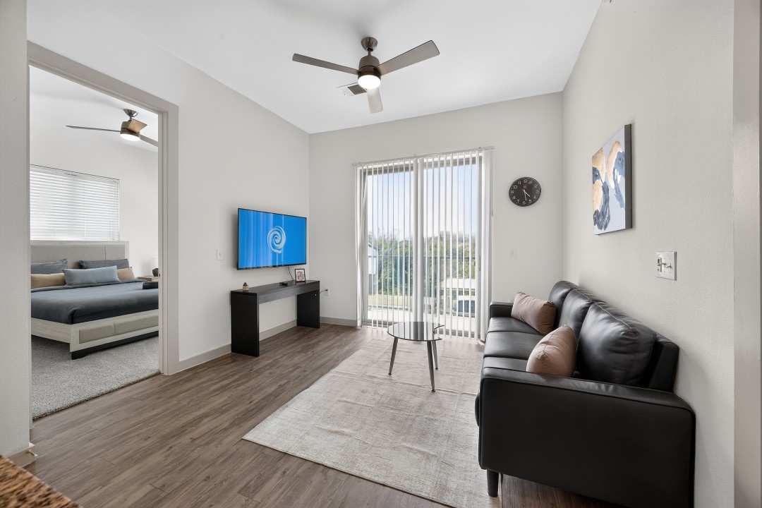 The Creekside at Vantage · Unit 3215 2/2
