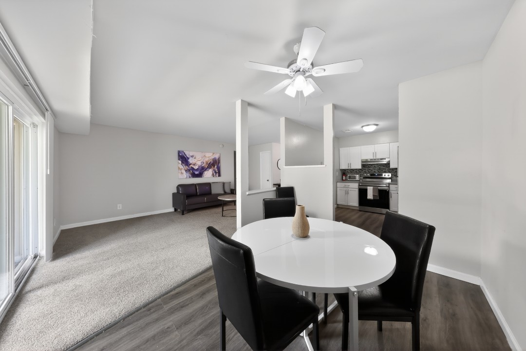 The Chateau 2bd/2bth · Unit unit 201