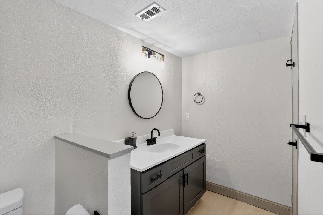 Rosehill Pointe · Unit 161 1/1
