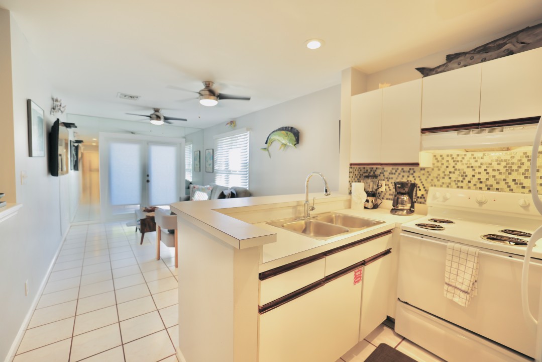 Shipyard 155 — Kitchen