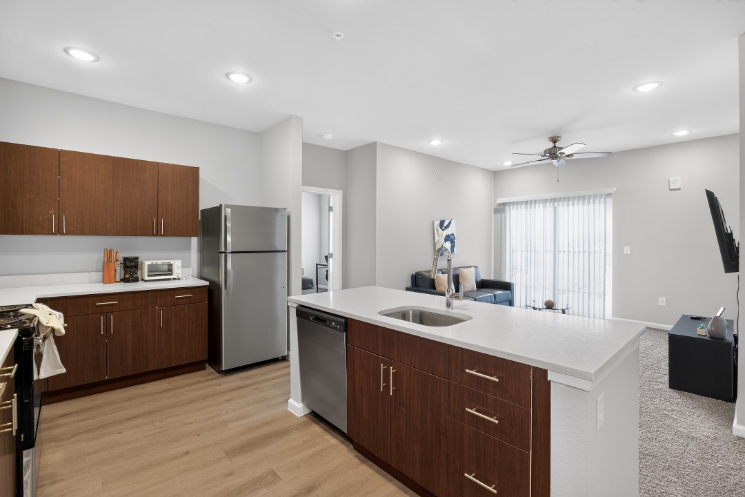 Whitewing Flats · Unit 3306 2/2
