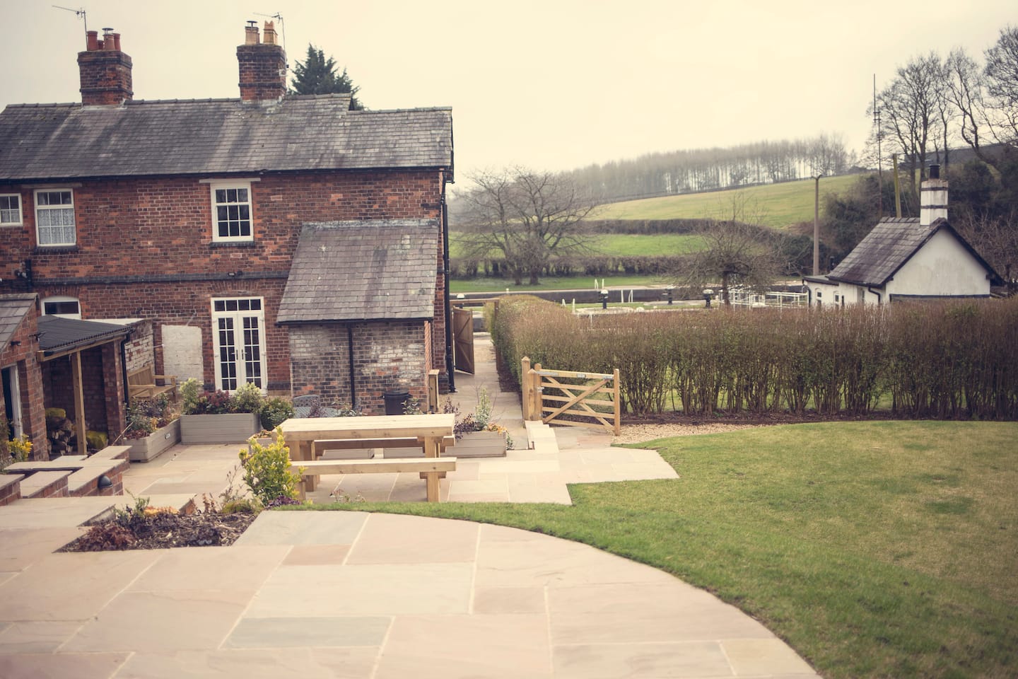Lock Keeper's Cottage — Cheshire holiday cottage photo 59