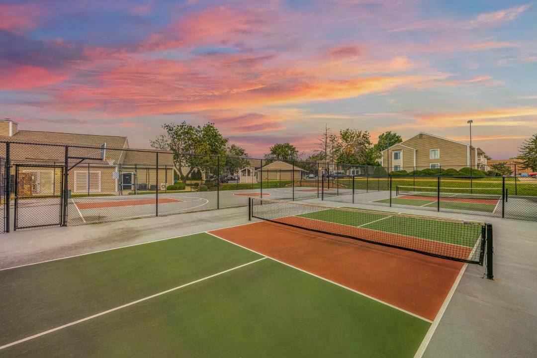 Rosehill Pointe · Unit 173 2/1