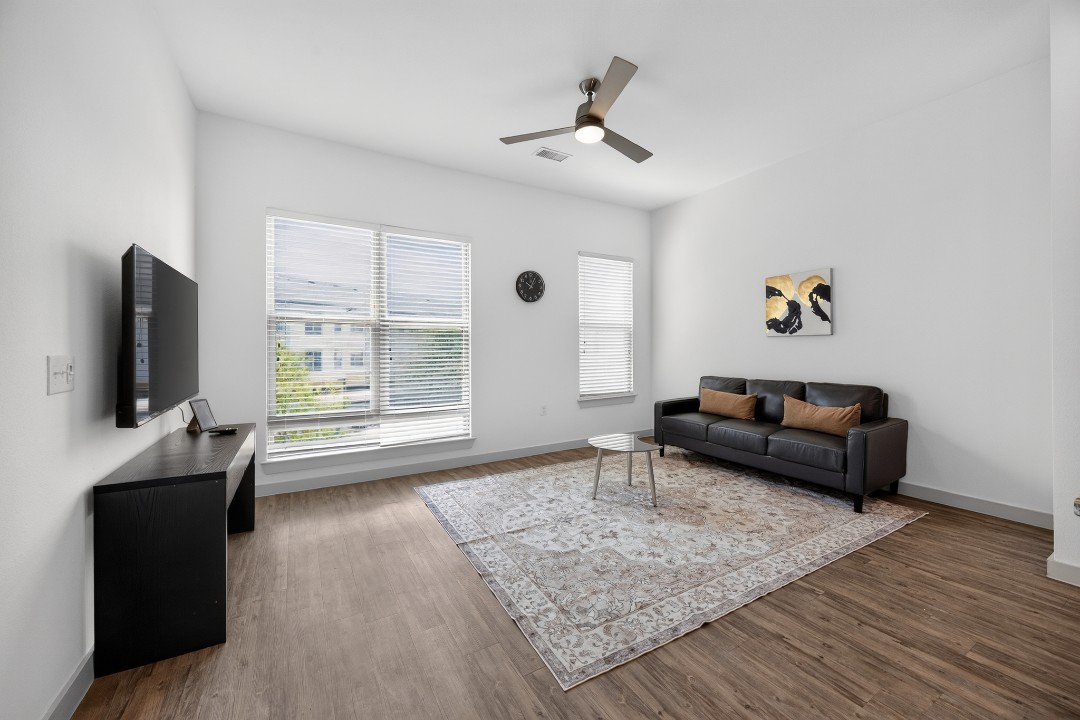 The Creekside at Vantage · Unit 4209 1/1