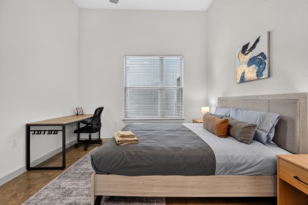 The Creekside at Vantage · Unit 4111 1/1